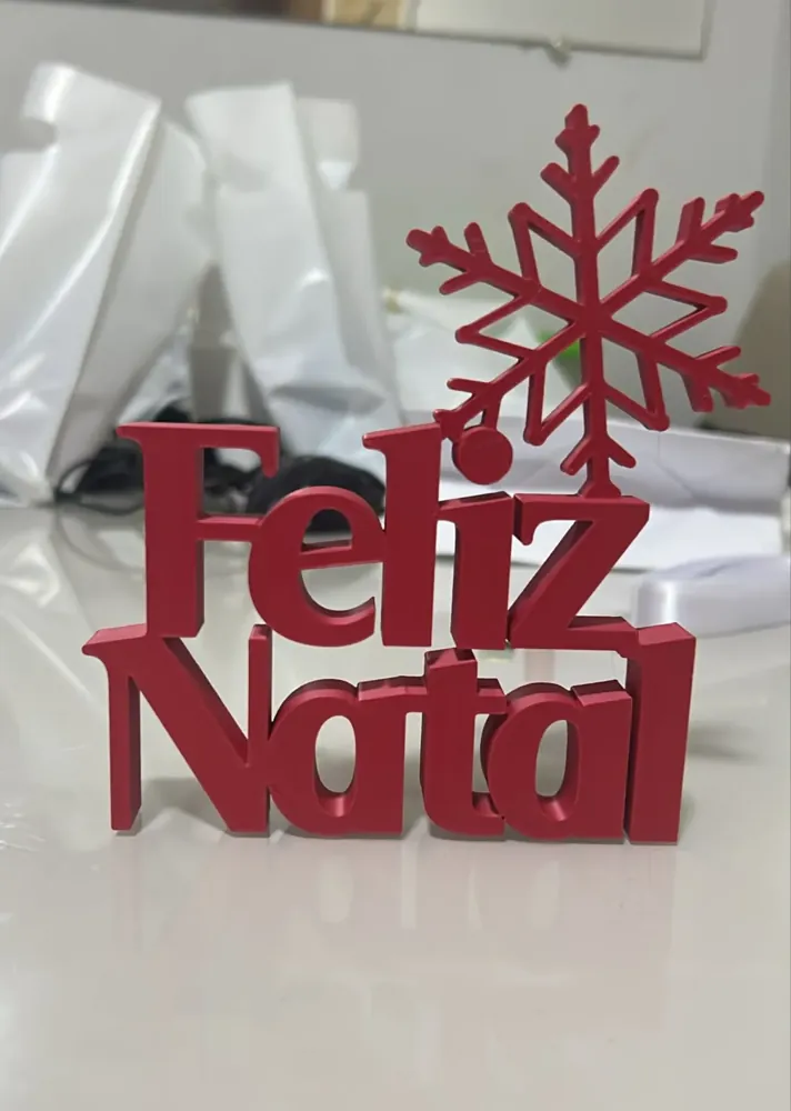 Foto real: Letreiro Feliz Natal com Floco de Neve